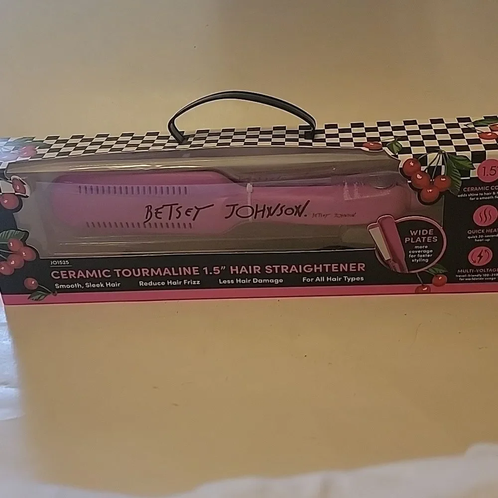 🆕️👨‍🦰Betsey Johnson Pink Ceramic Tourmaline 1.5